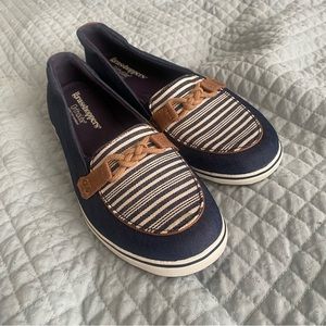 (INV# 8) Grasshoppers Shoes